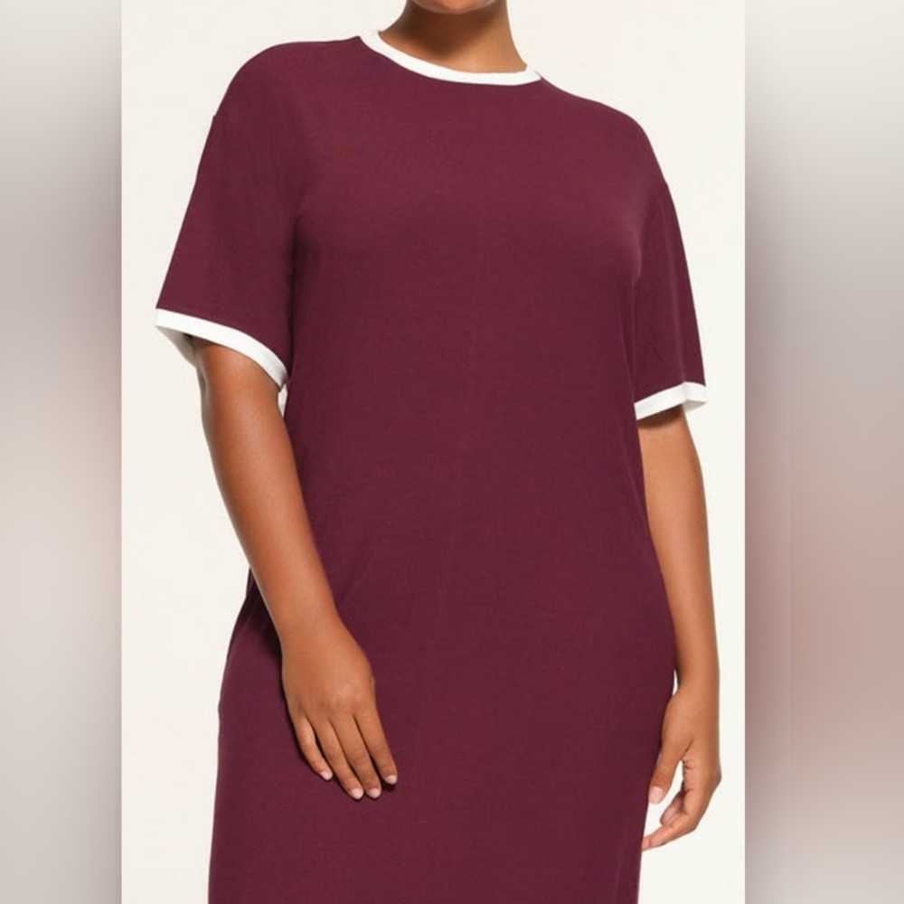⋆˚࿔ SKIMS Soft Lounge Sleep Dress | Maroon Multi 🤎